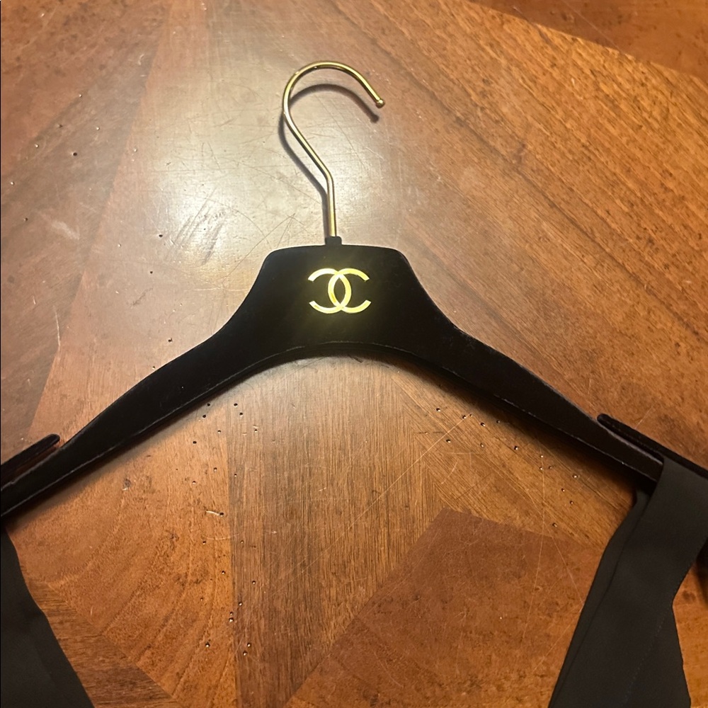 Pre-Loved CHANEL Black Pleated V‑Neck Button-Front Midi Dress - Picture 10 of 10